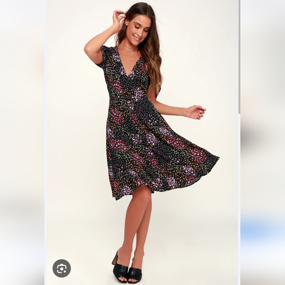 Lulus Austyn Black Floral Print Tie-Sleeve Midi Dress